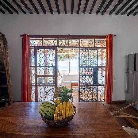 קיוונגווה Beachfront Villa Hideaway Zanzibarhouses מראה חיצוני תמונה